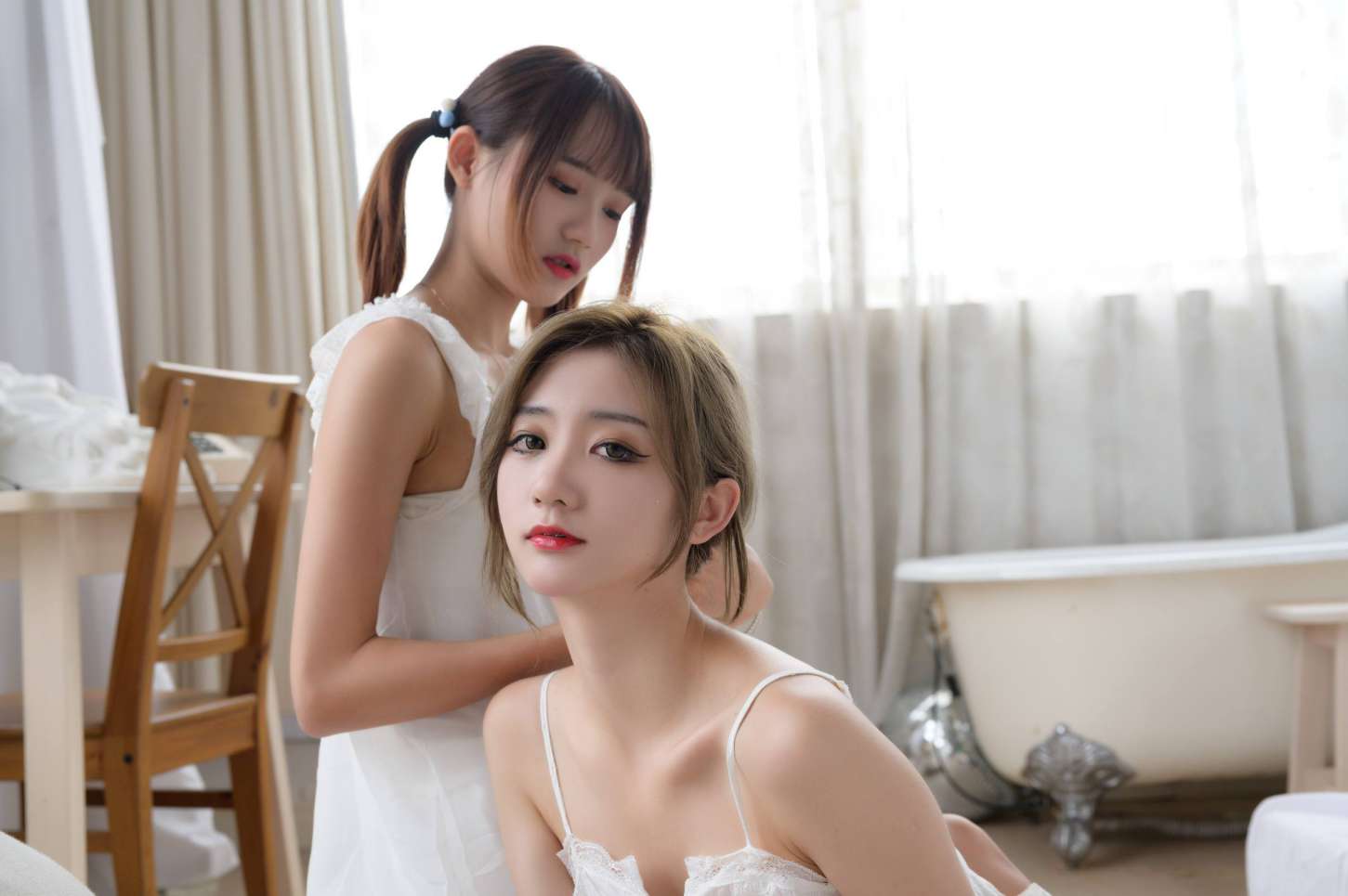 图片[4]-【免费】弹尤克里里的双马尾齐刘海女孩【35P】20024-七七街拍