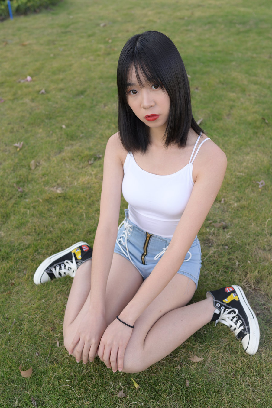 J0902 486P18V-15.3GB-七七街拍