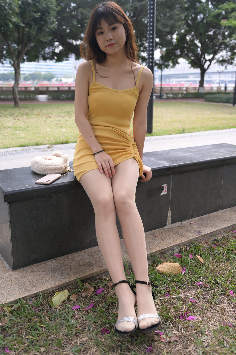 J0905 387P3V-11.4GB-七七街拍