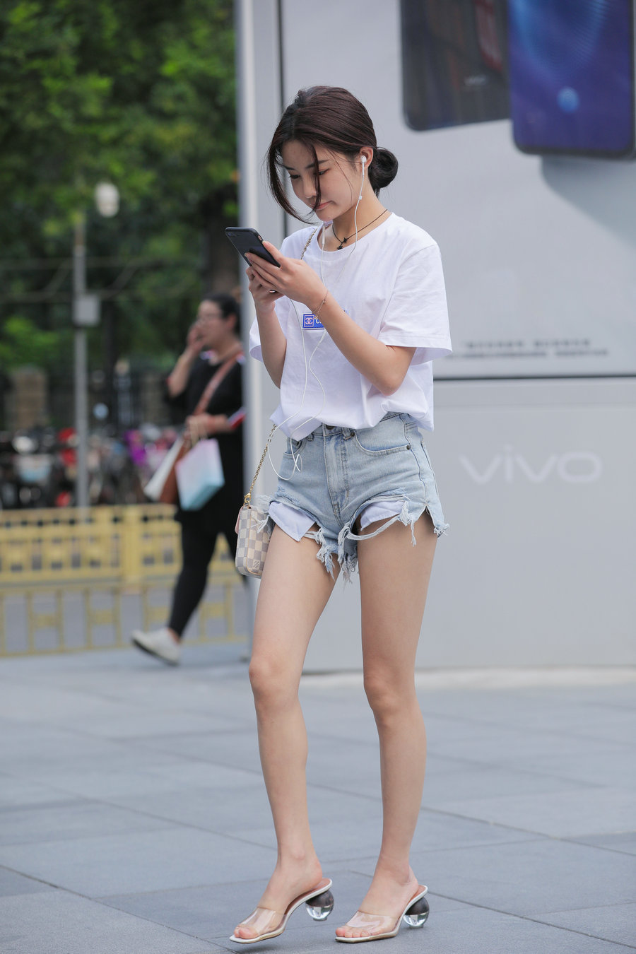 J2024 38P-316MB-七七街拍