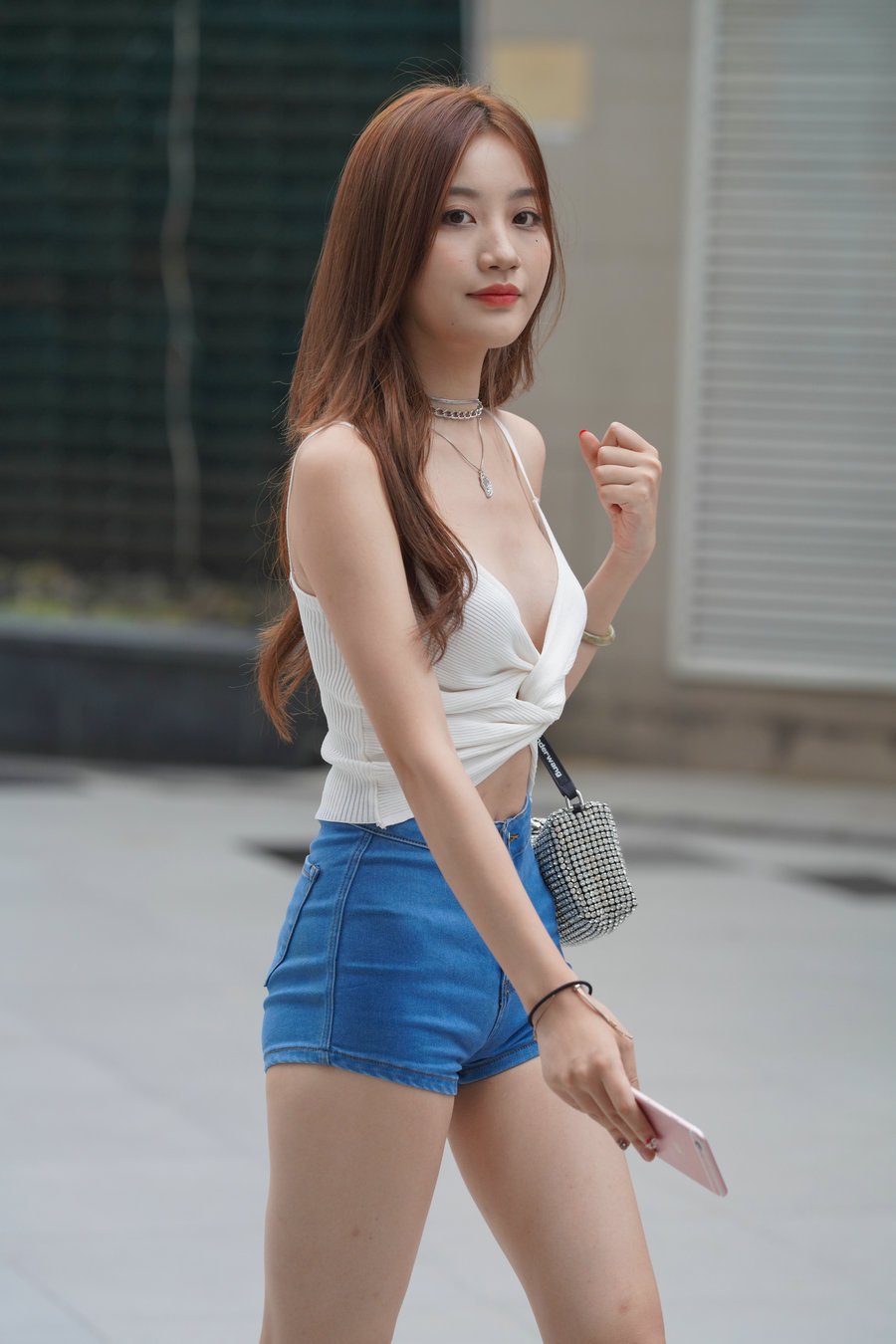 J1321 483P3V-17.4GB-七七街拍