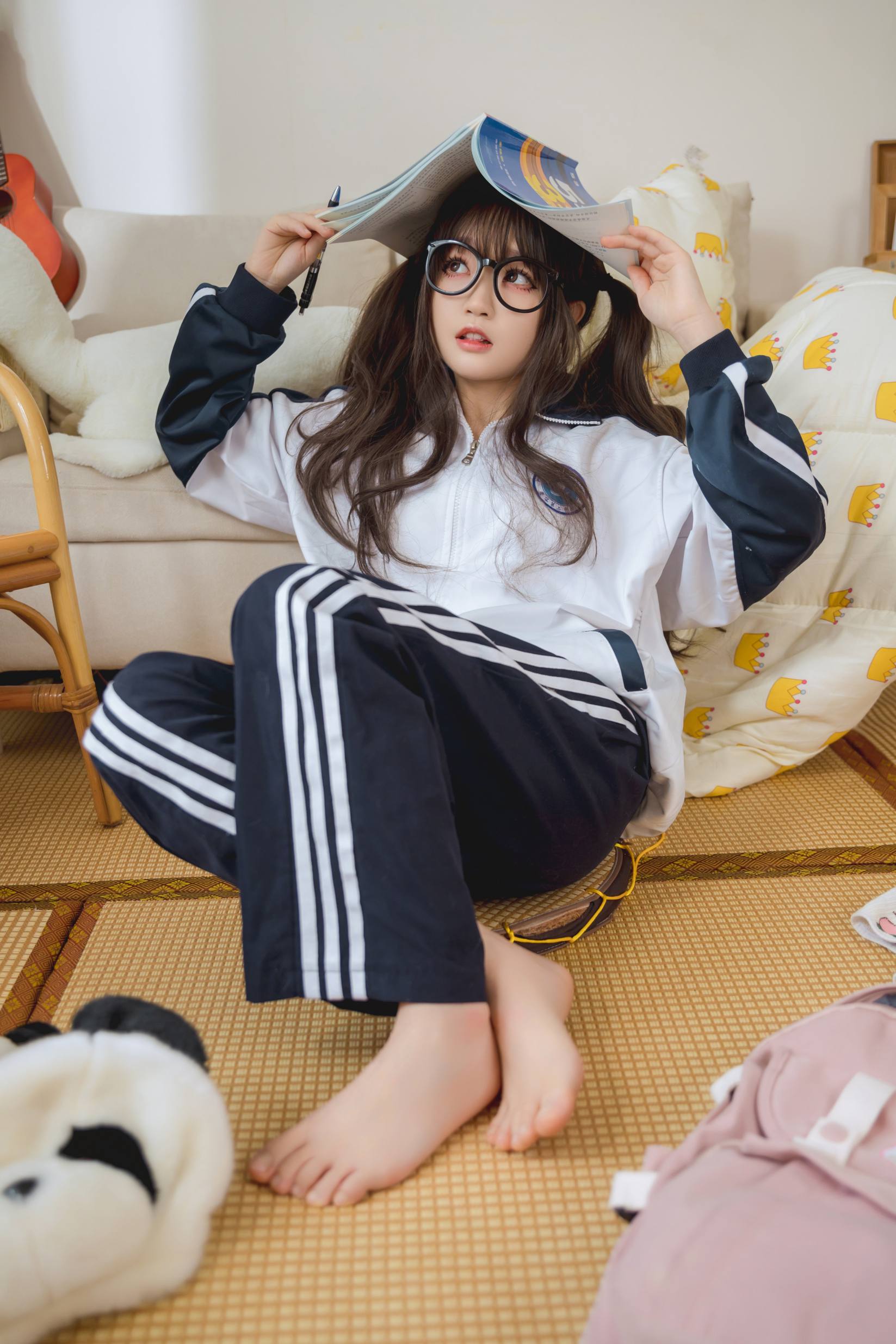 图片[5]-穿校服的双马尾女孩【64P】20010-七七街拍