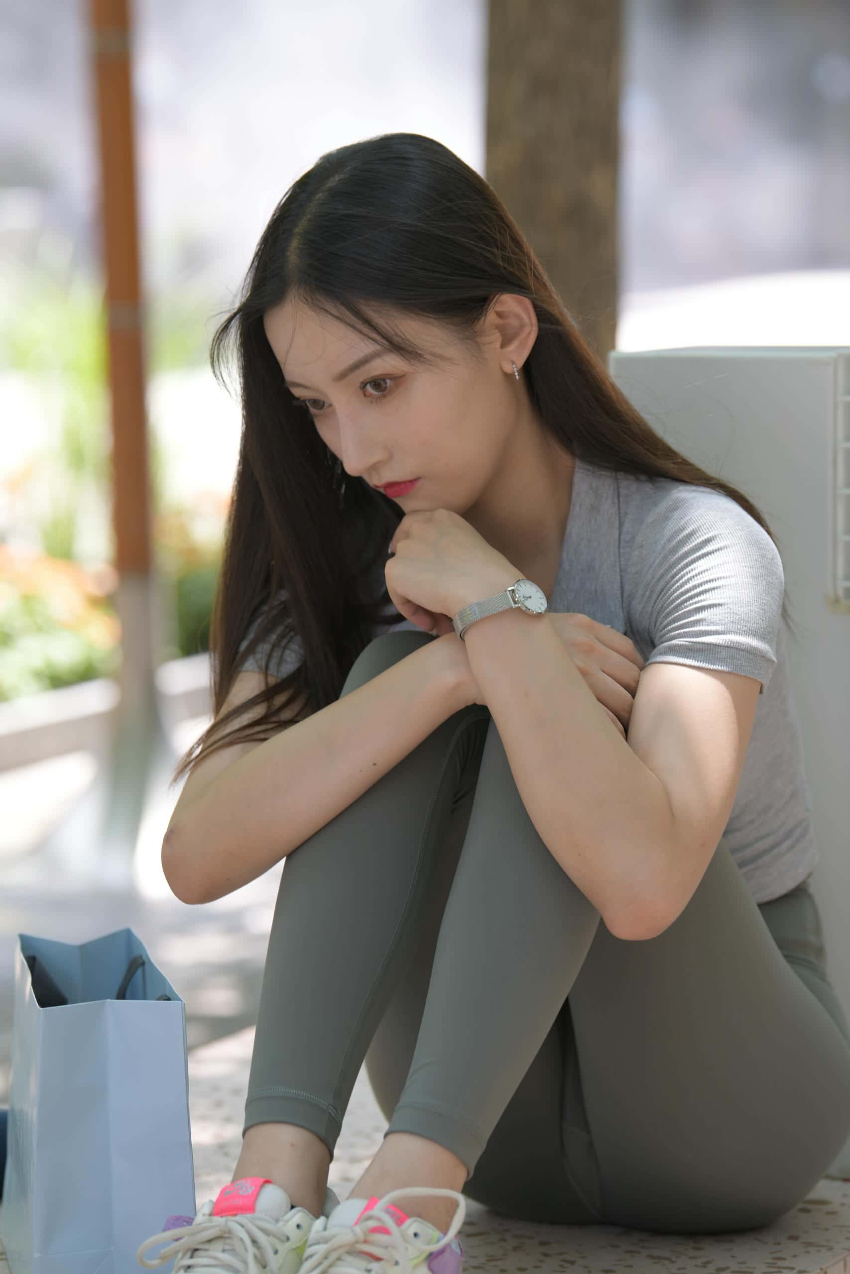 清纯瑜伽裤女孩【501P】J2192-七七街拍