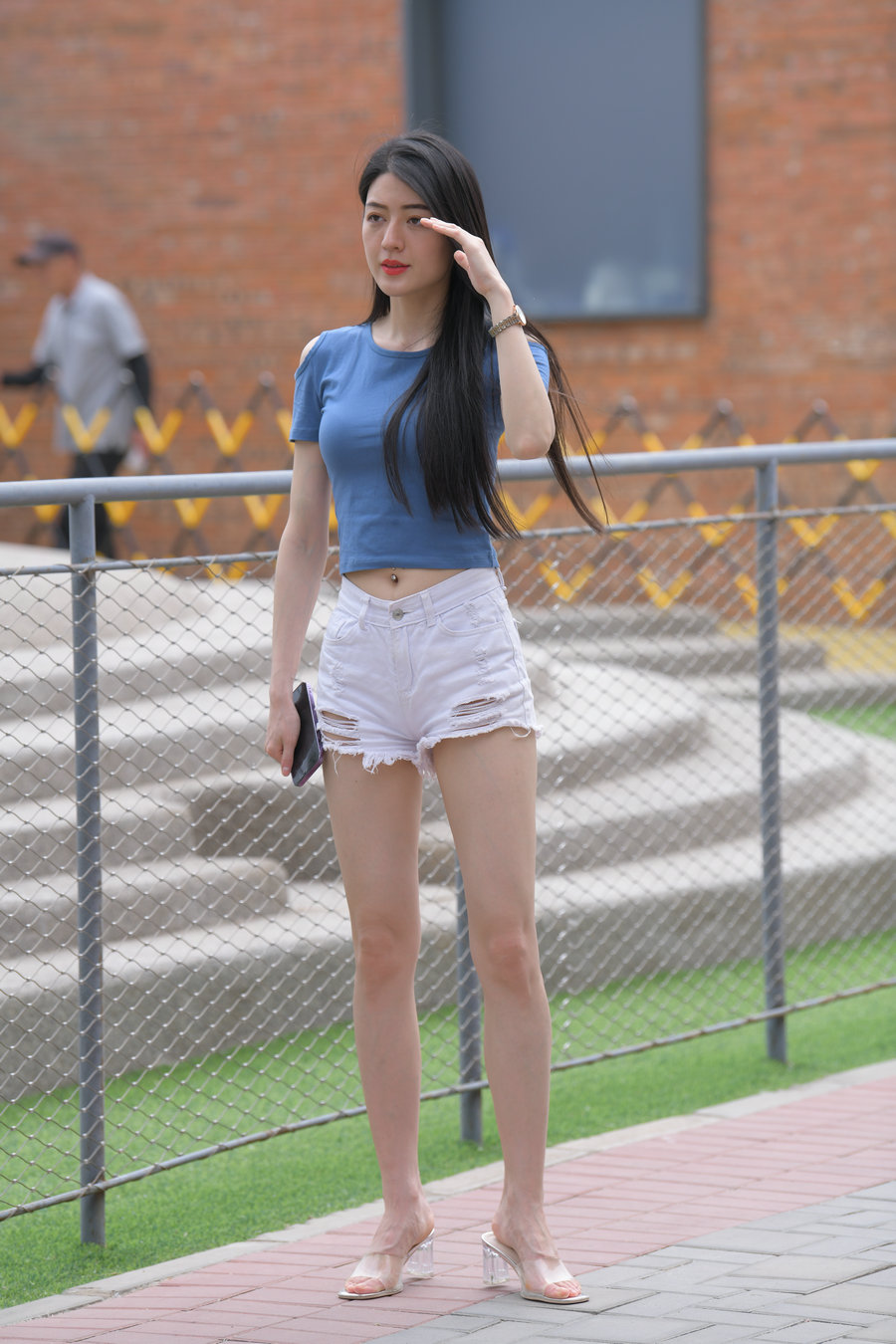 J3402 570P-11.4GB-七七街拍