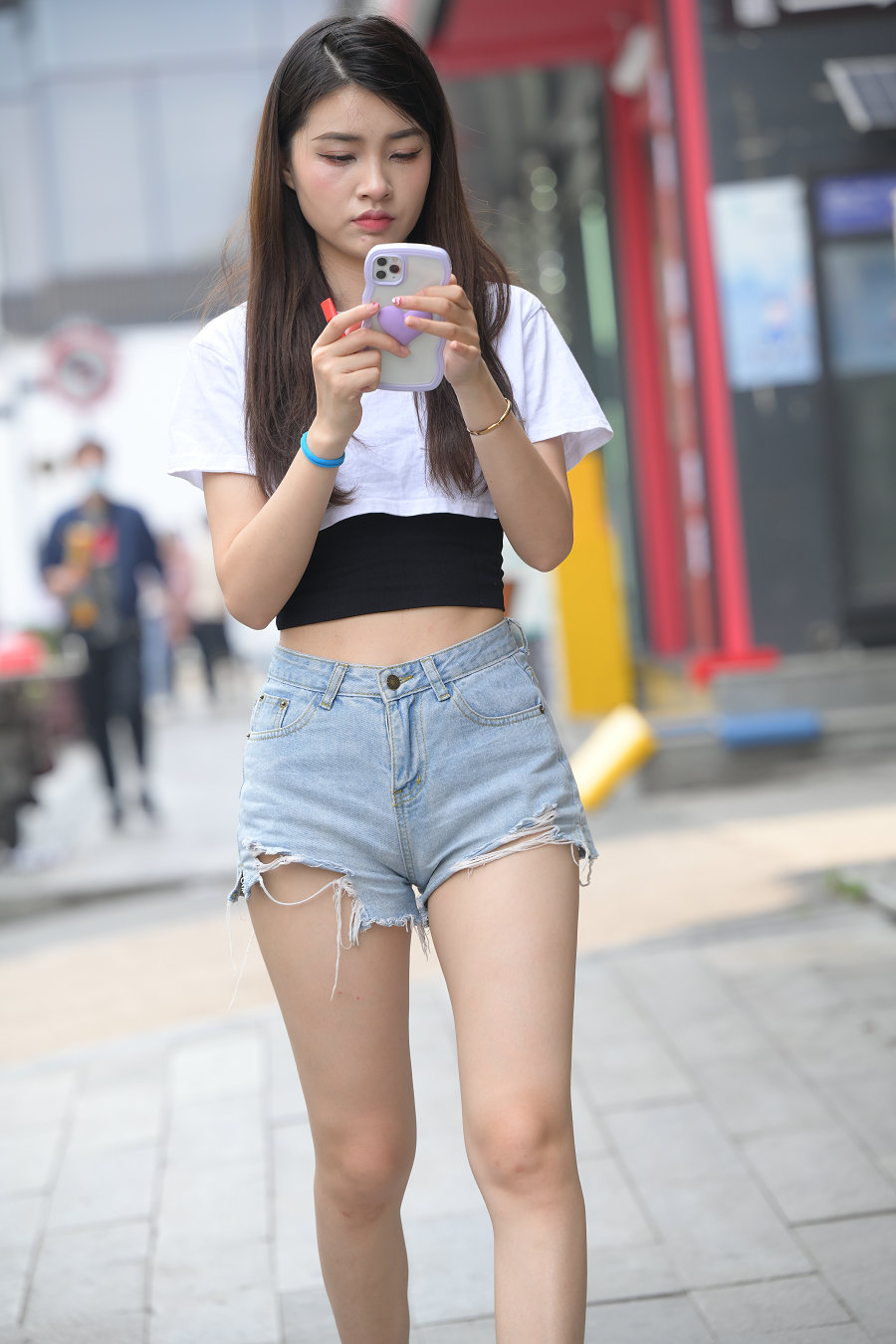 J3175 828P-14.8GB-七七街拍