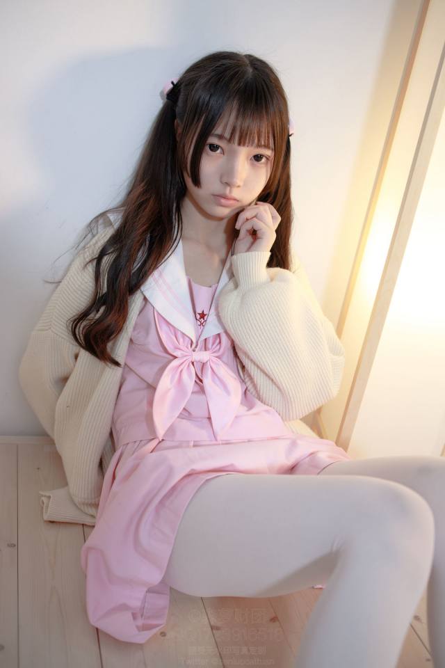 图片[3]-好像有什么心事的白丝双马尾女孩【59P】20022-七七街拍