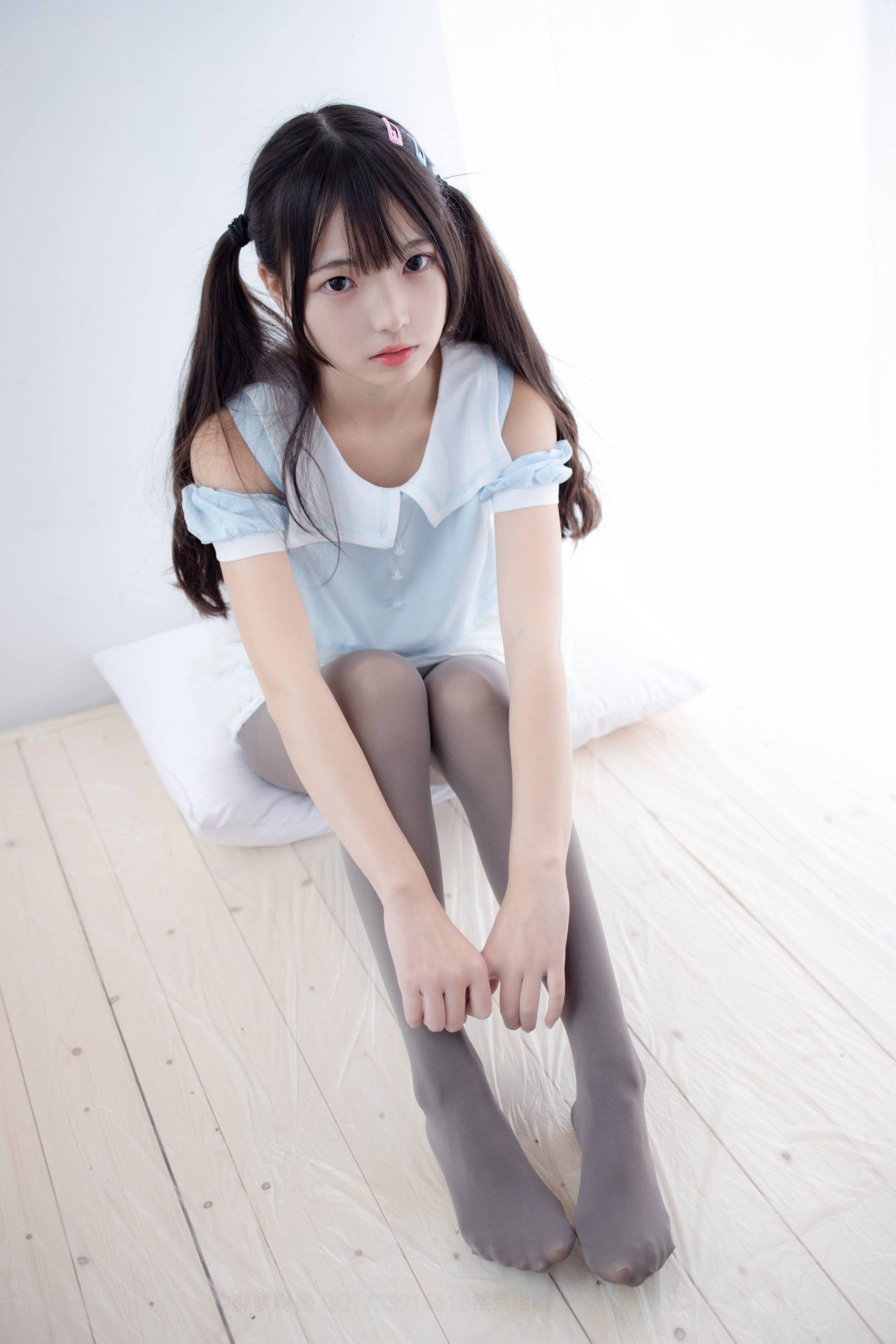 图片[3]-超级甜美的灰丝小姑娘【86P】20005-七七街拍