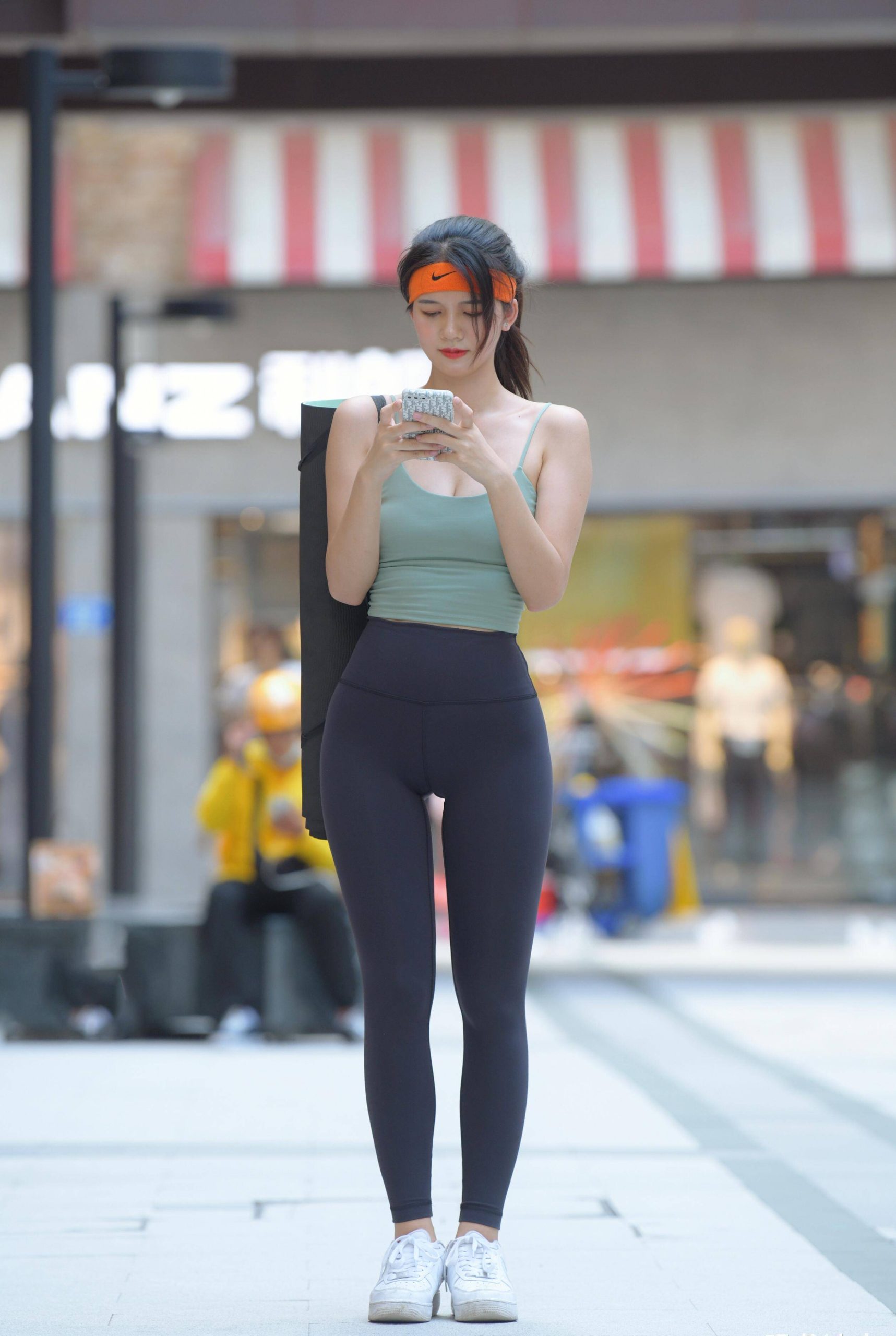 图片[2]-非常酷的瑜伽裤女孩 J1795 899P1V-29.1GB-七七街拍