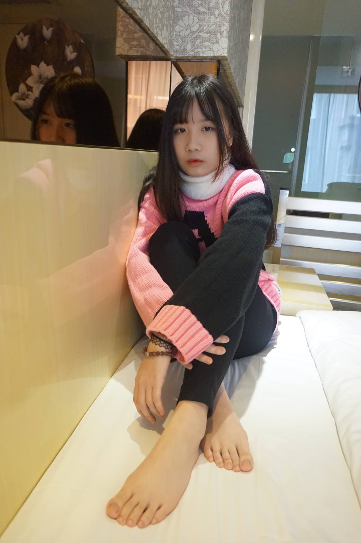 图片[4]-齐刘海的长发女孩【70P】20016-七七街拍