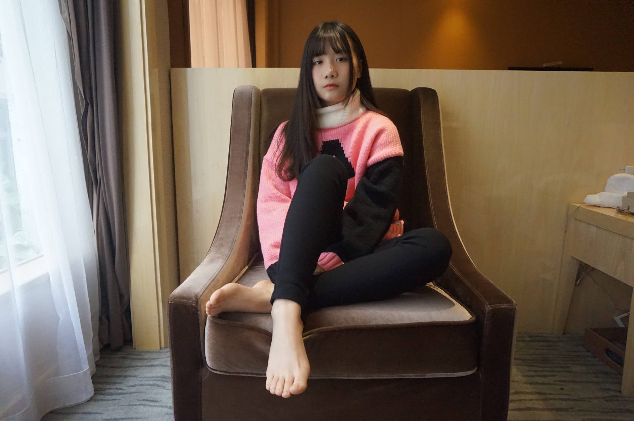 图片[6]-齐刘海的长发女孩【70P】20016-七七街拍