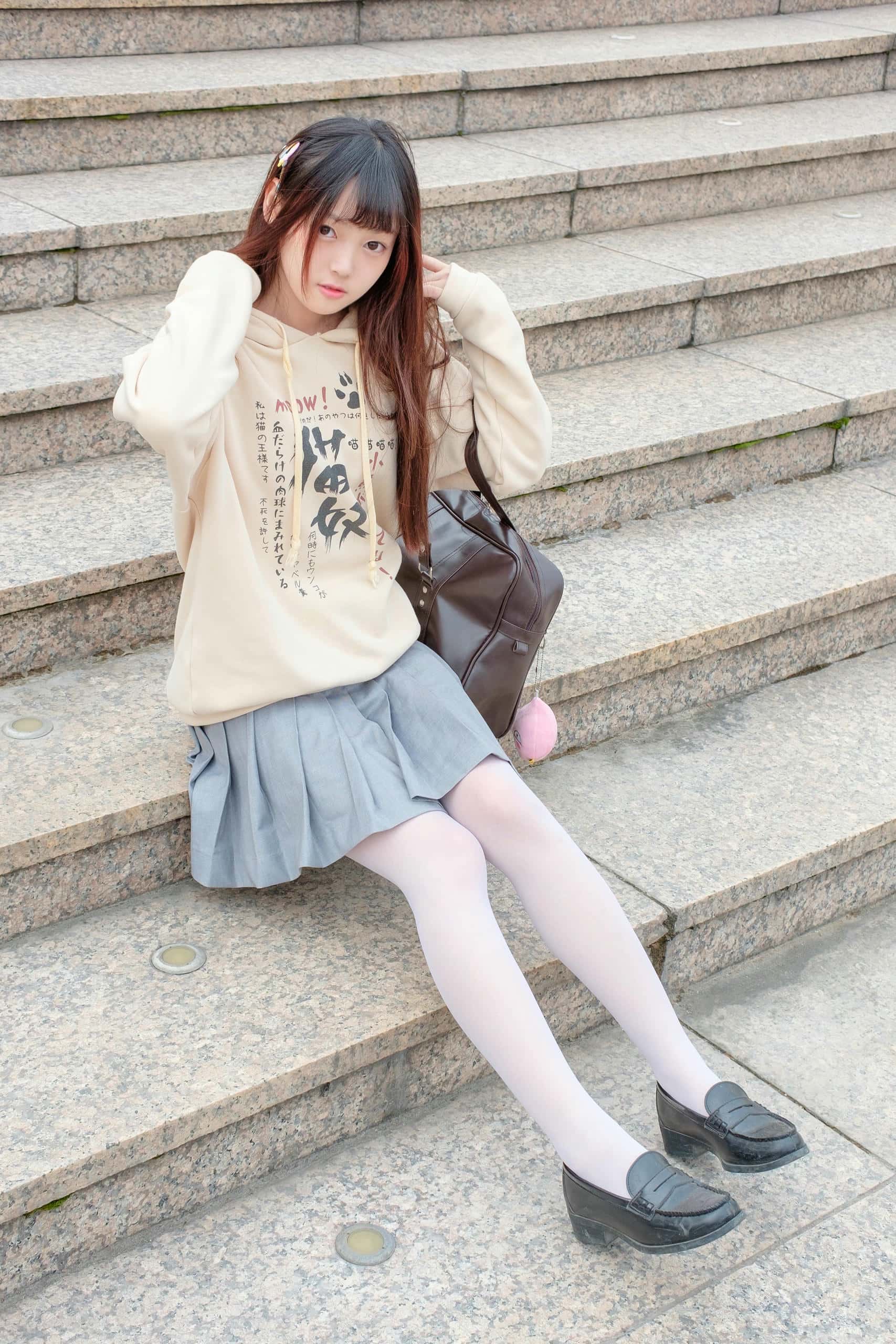 甜美的白丝女孩【131P】20007-七七街拍