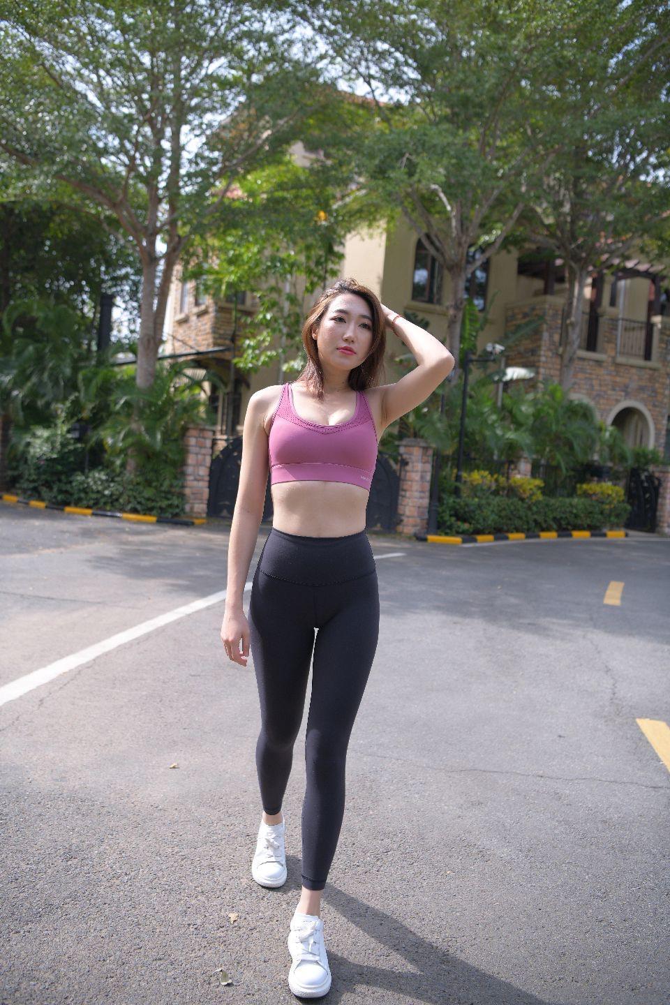 风情万种的瑜伽裤女人 J1531 375P5V-17.3GB-七七街拍