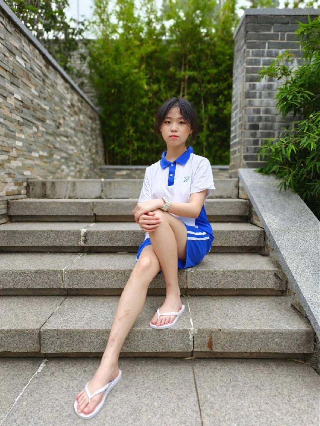 图片[3]-穿校服非常清纯的小姑娘【49P】20003-七七街拍