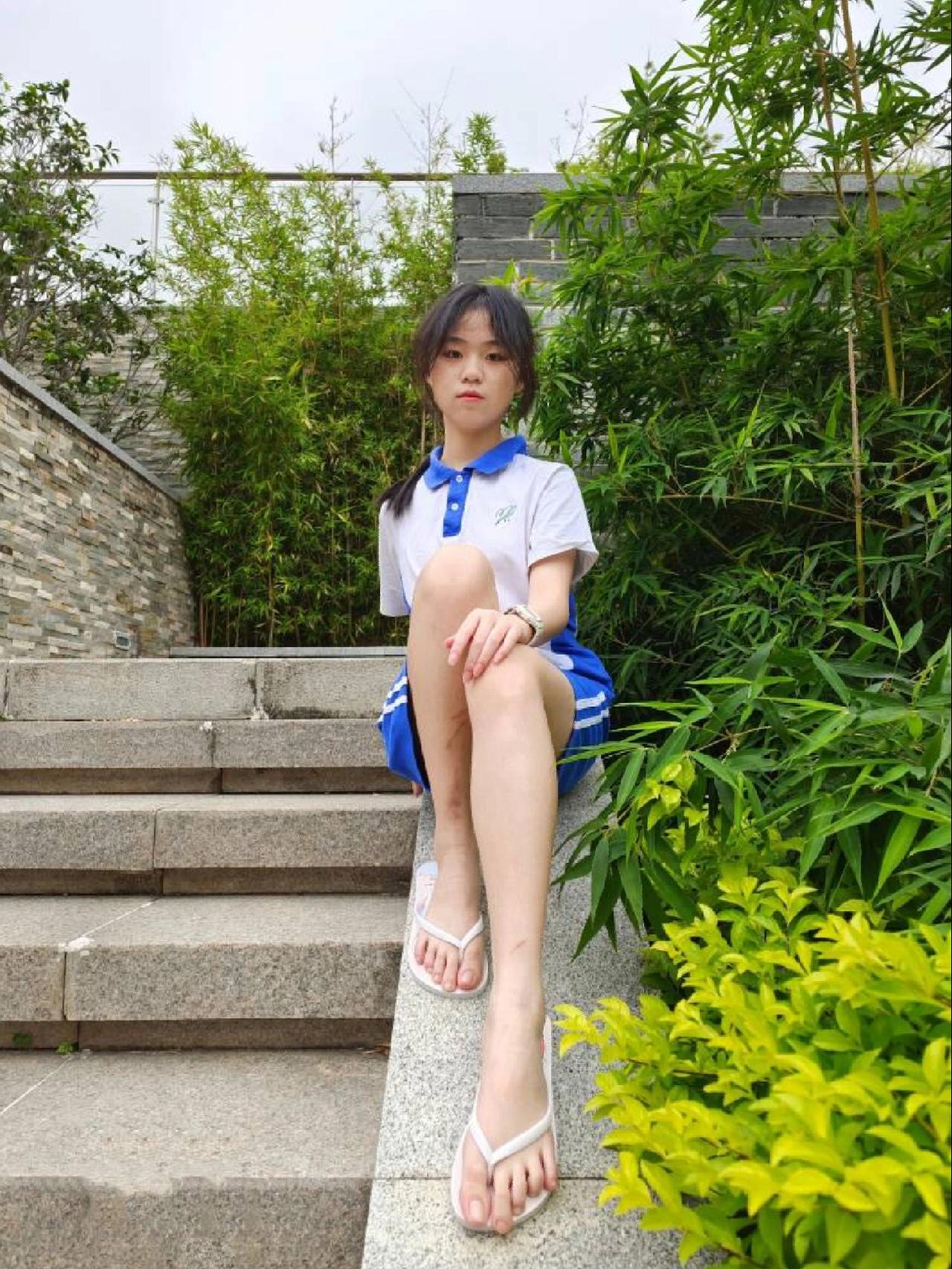 图片[4]-穿校服非常清纯的小姑娘【49P】20003-七七街拍