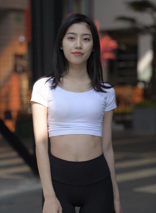 图片[3]-这背景简直太美了 J1412 664P1V-19.4GB-七七街拍