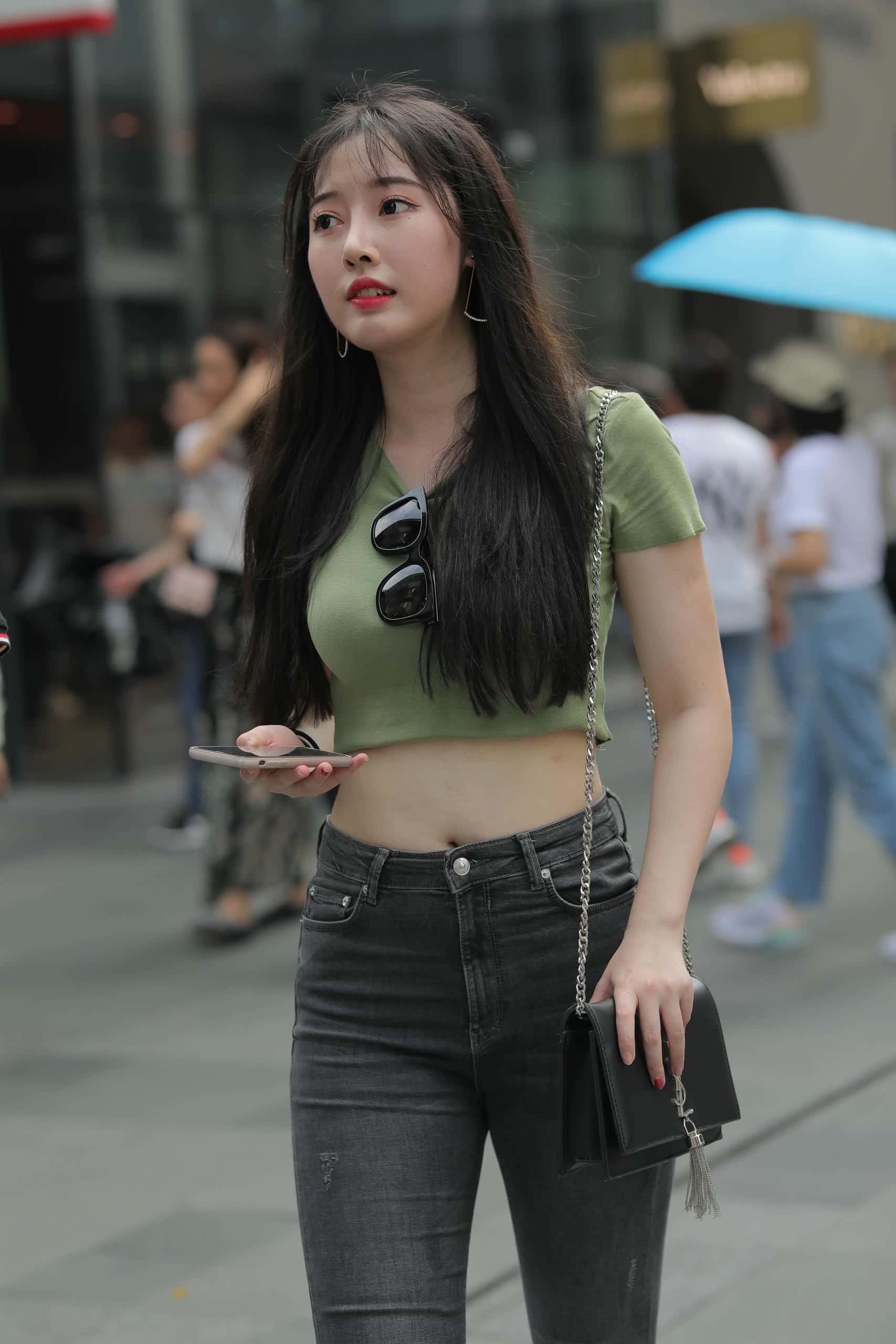 甜美靓丽牛仔裤女孩 【106P】J4144-七七街拍