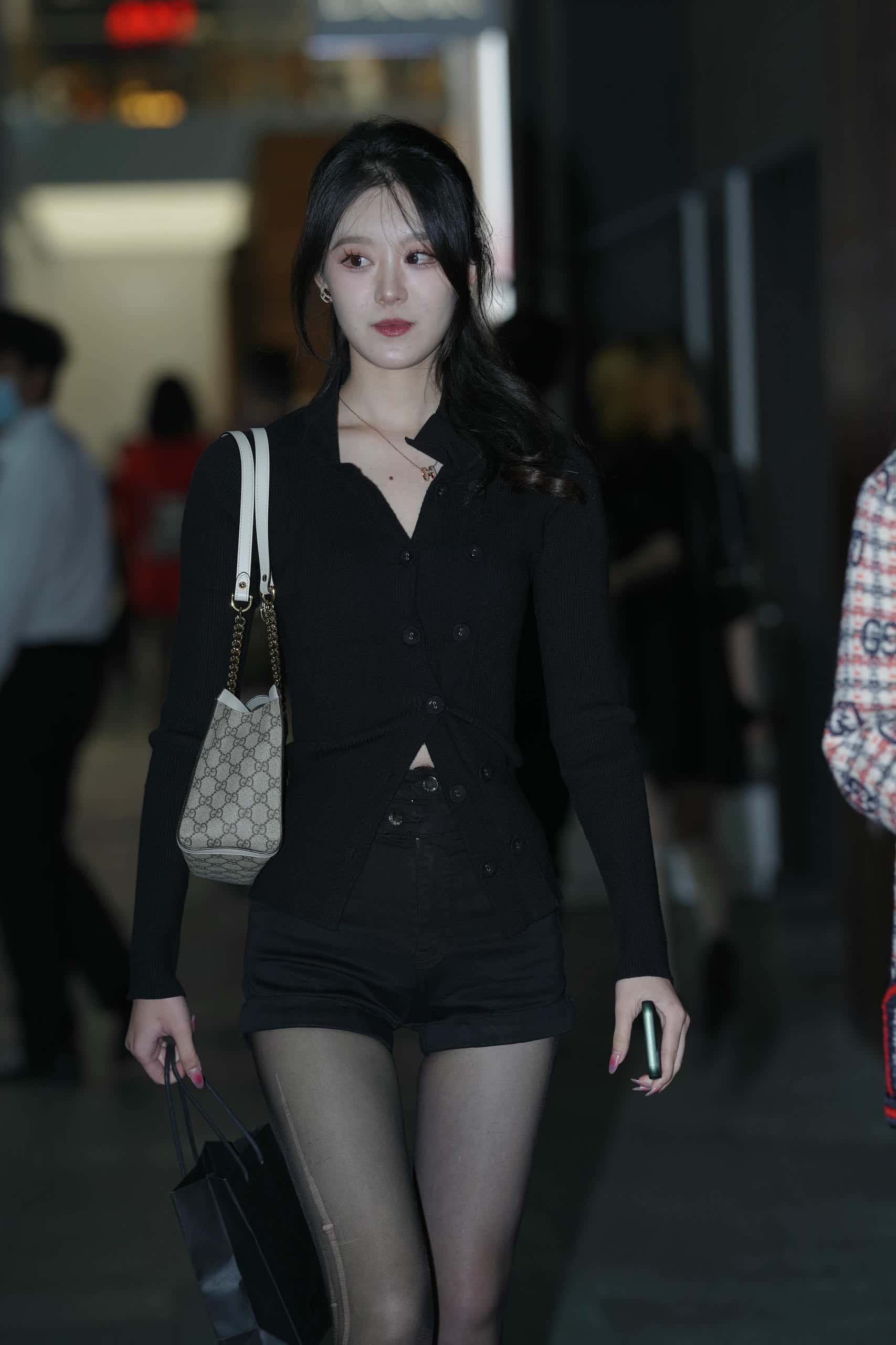 黑色系马尾辫少女 【173P】K4446-七七街拍