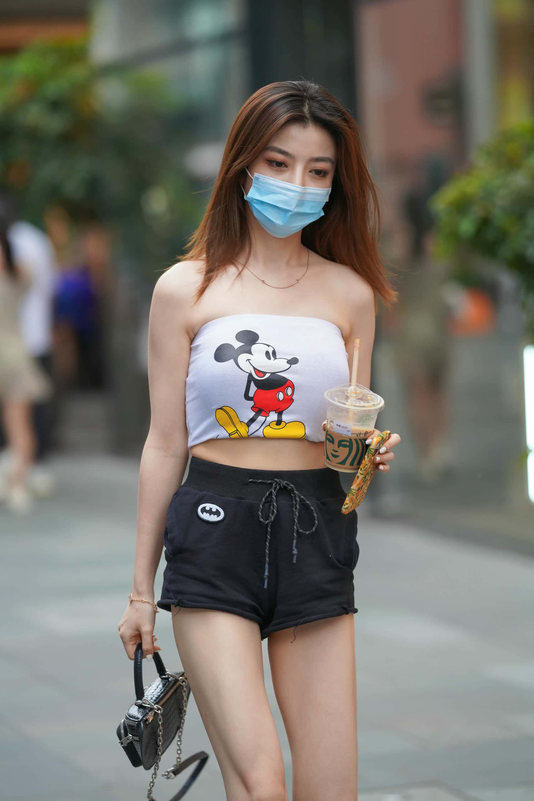 图片[1]-可爱的米老鼠【71P】P212-七七街拍