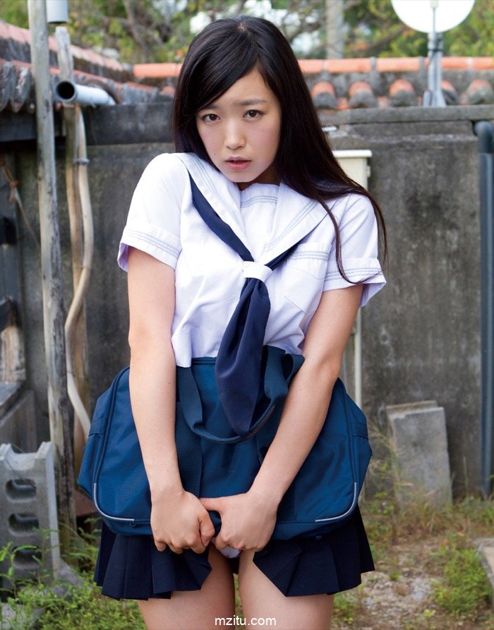 美女佐佐木心音性感写真-七七街拍